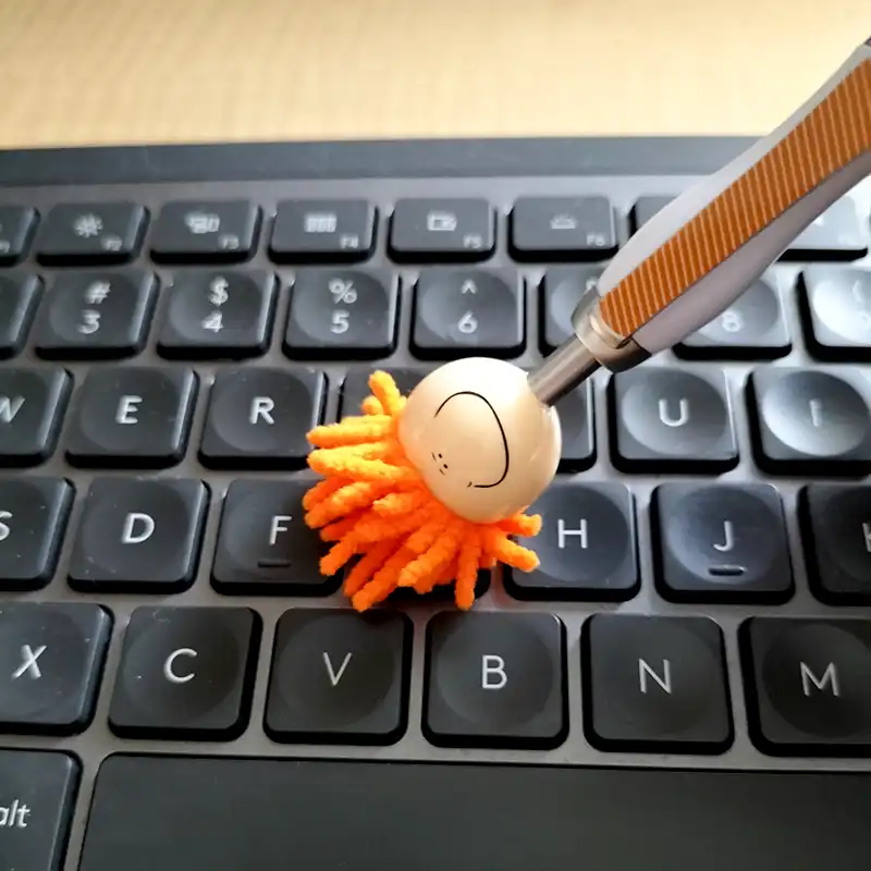 mop top pen, cleaning keypad
